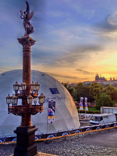 During its stop in Prague, the European Space Expo welcomed over 30,000 visitors. 