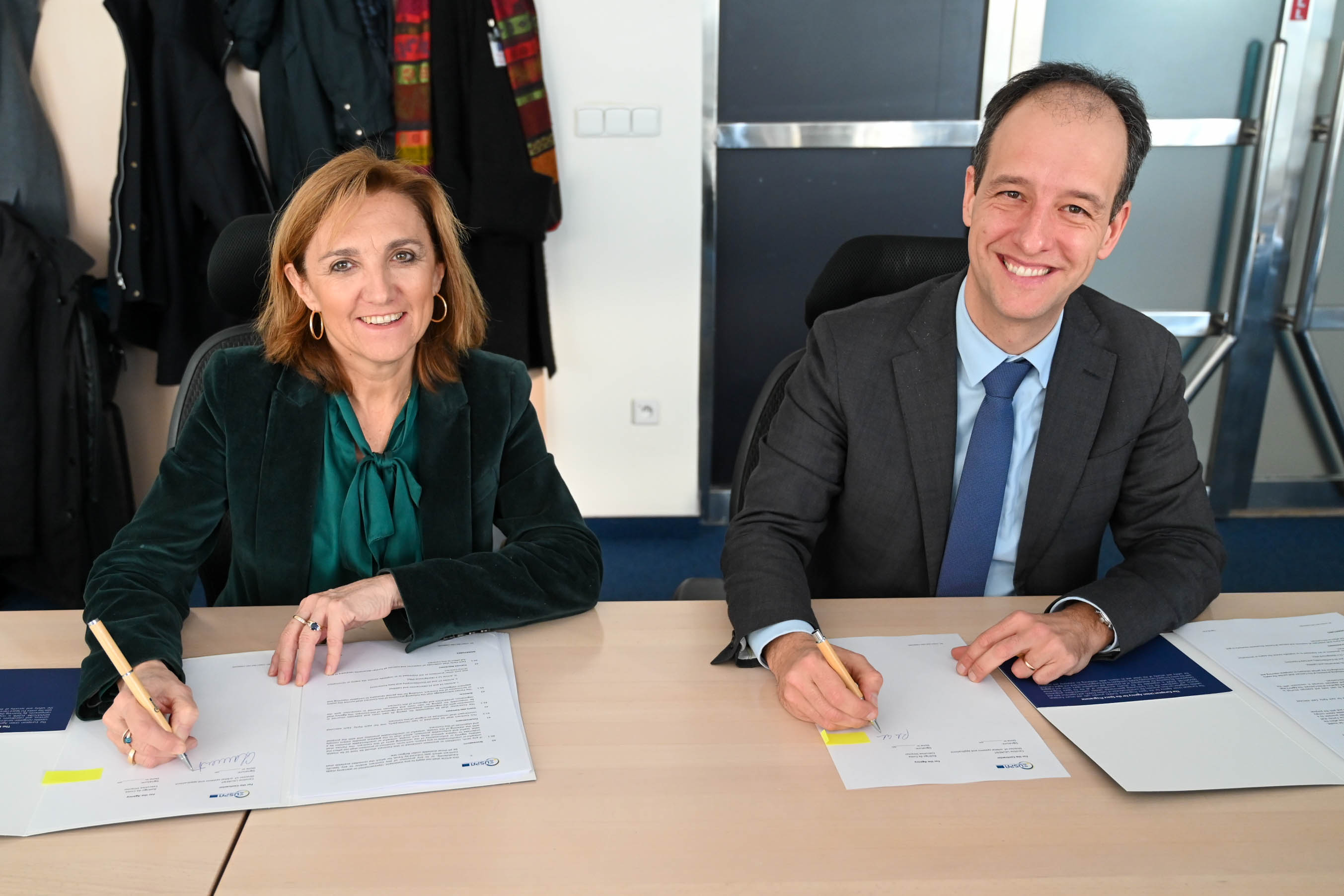 CNES and EUSPA sign framework contract entrusting the responsibility of SAR-Galileo services.