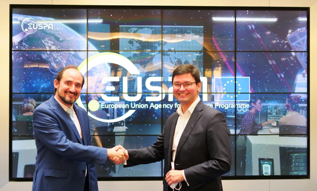 EUSPA Administrative Board Deputy Chair Juan Manuel del Salvador Codosero Bolaños and EUSPA AB Chair Mr Václav Kobera at EUSPA Headquarters in Prague. EUSPA Administrative Board Deputy Chair Juan Manuel del Salvador Codosero Bolaños and EUSPA AB Chair Mr Václav Kobera at EUSPA Headquarters in Prague.