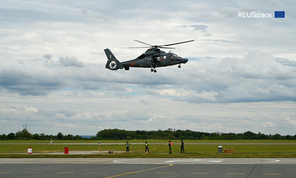 Pilots, hoist operators, and SAR crews competed in simulated challenges such as navigation, winching, and drone-assisted rescue. These drills tested operational readiness and promoted interoperability among European rescue units.