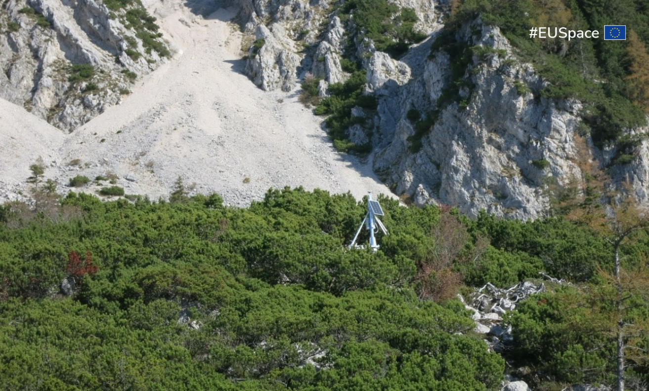 One of the GIMS station deployed on the landslide over Koroška Bela