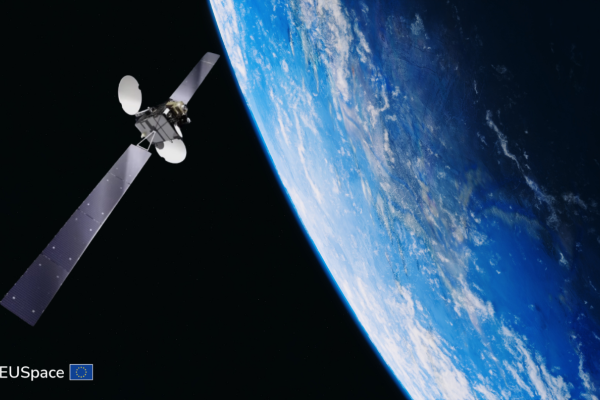 Ilustrative image showing a satellite above the Earth