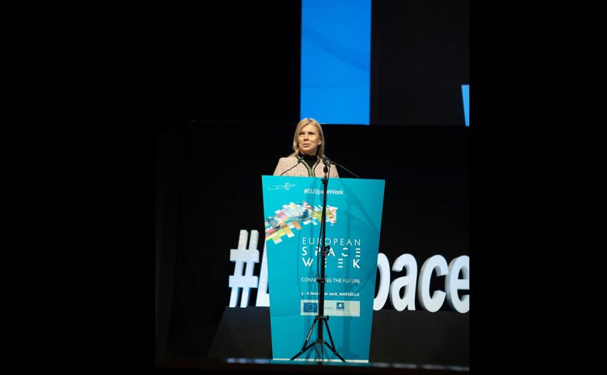 Elzbieta Bieńkowska, European Commissioner for Internal Market, Industry, Entrepreneurship and SMEs, addresses the European Space Week opening plenary.
